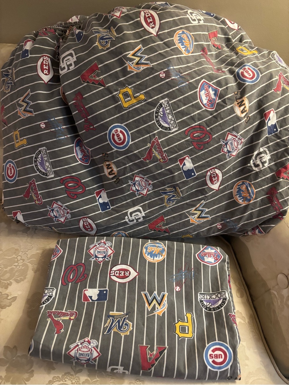 Pottery Barn Teen Gray MLB Team Logo Full Fitted Sheet & 2 Pillowcases Baseball